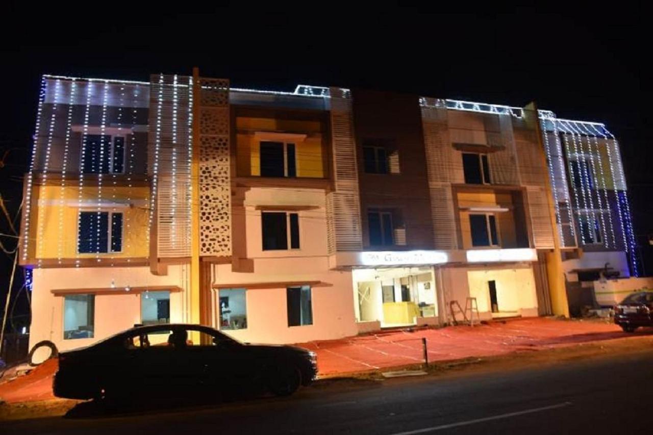 Ganesh Meridian Tiruppattur Zewnętrze zdjęcie